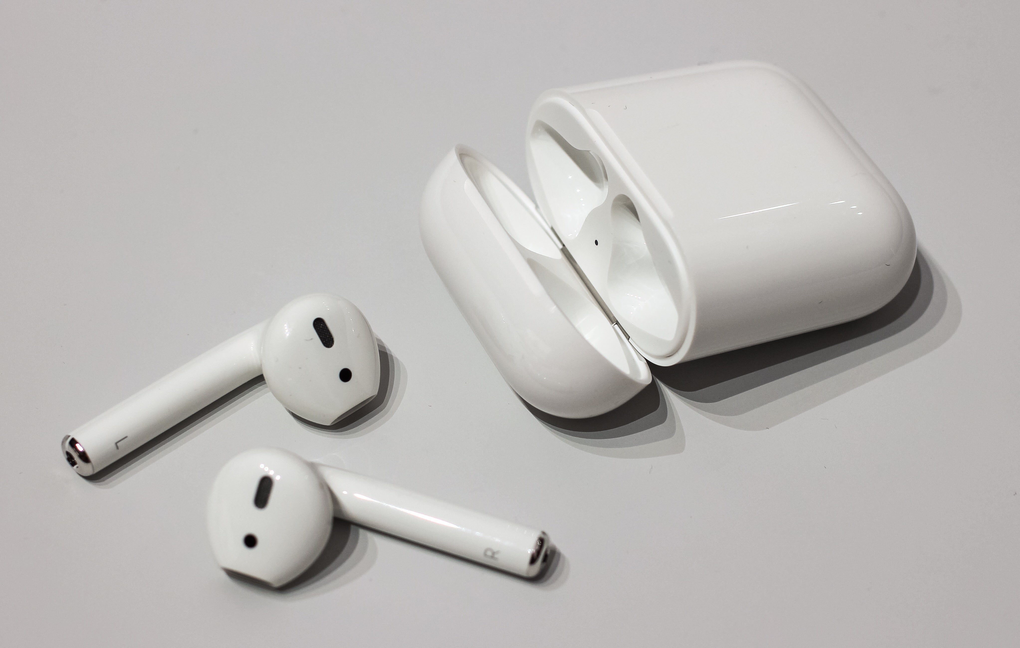 AirPods Wireless Earbuds – White